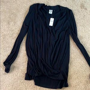 Long sleeve black shirt